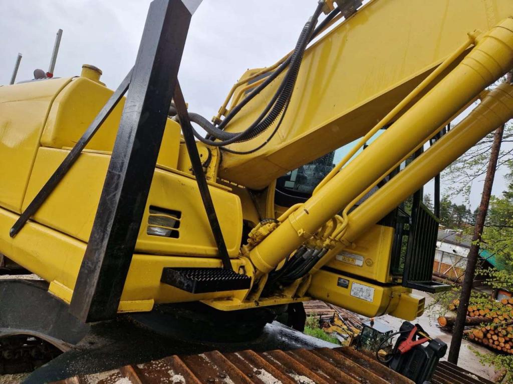 Komatsu PC240NLC-8 Foto 5