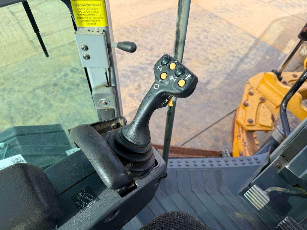 Caterpillar 14M VHP Plus - Joystick Controls / 3 Tine Ripper Foto 10