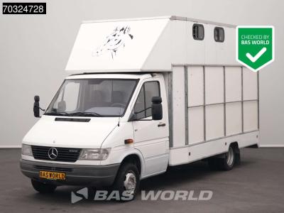 Mercedes-Benz Sprinter 412 D Dubbellucht Paardenwagen Horsetruck Pferdenwagen vendida por BAS World B.V.