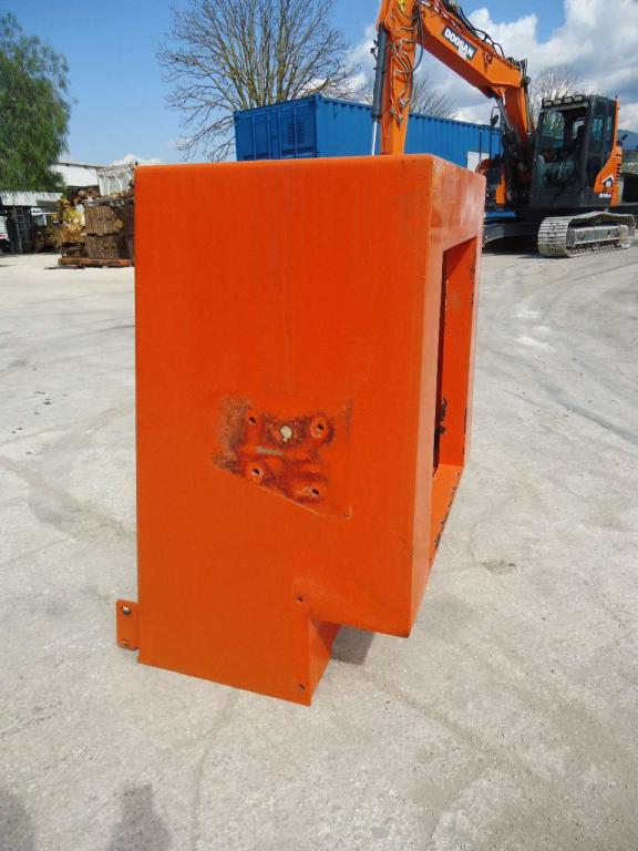 Soporte para radiador para Fiat Kobelco W190 Foto 2