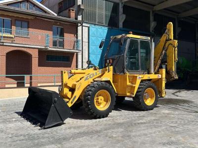 Foredil 40-13 4X4 vendida por Massucco T. Srl