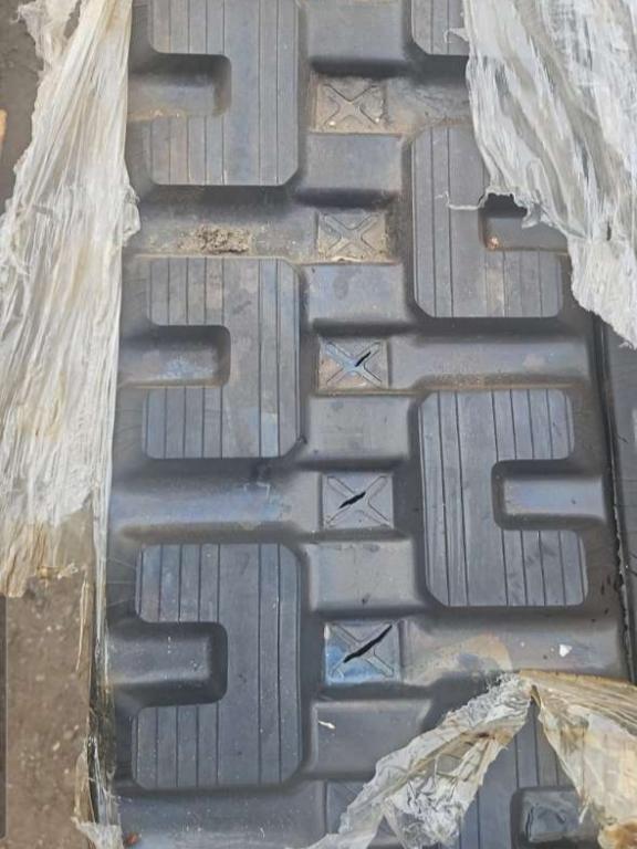 320 86 52T Cadena de goma para Takeuchi TL150 Foto 1