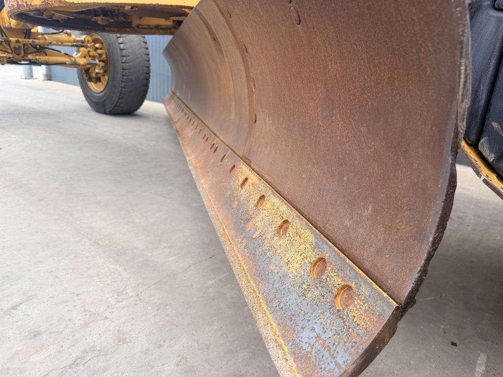 Caterpillar 140M3 Foto 15