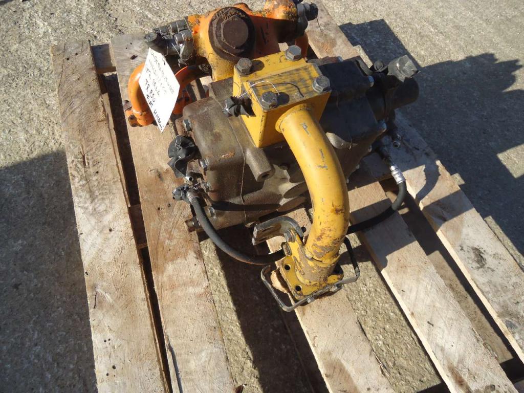 Distribuidor hidraulico para Fiat Hitachi FR220 Foto 4