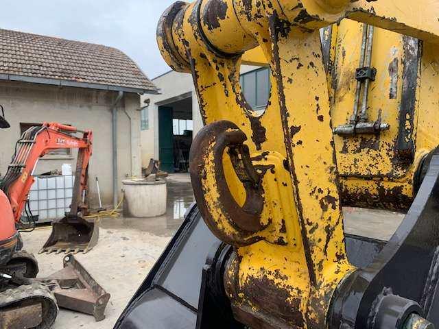 New Holland E245B Foto 15