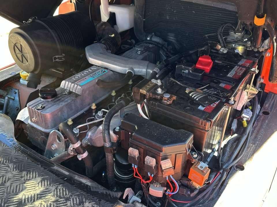 Toyota 42-7FDA50 Foto 7