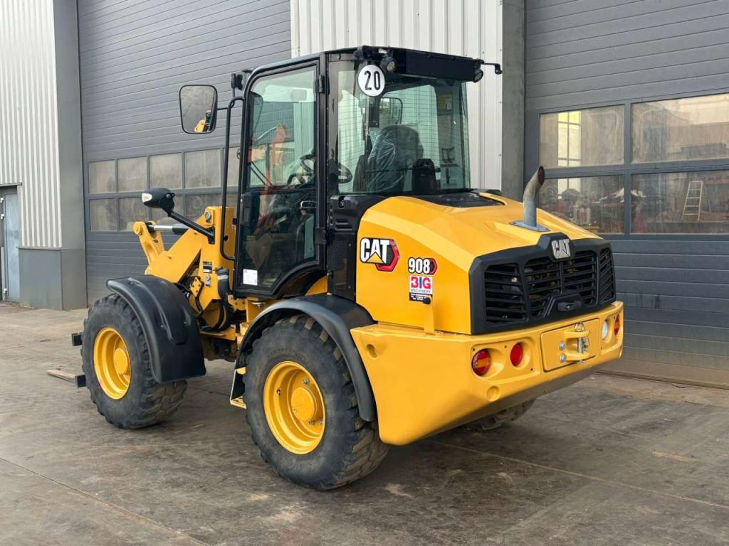 Caterpillar 908 Foto 3