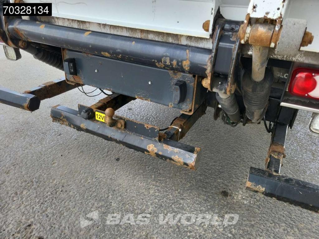 Volvo FL 210 FL 4X2 12t Automatic Tailgate Euro 6 Foto 18