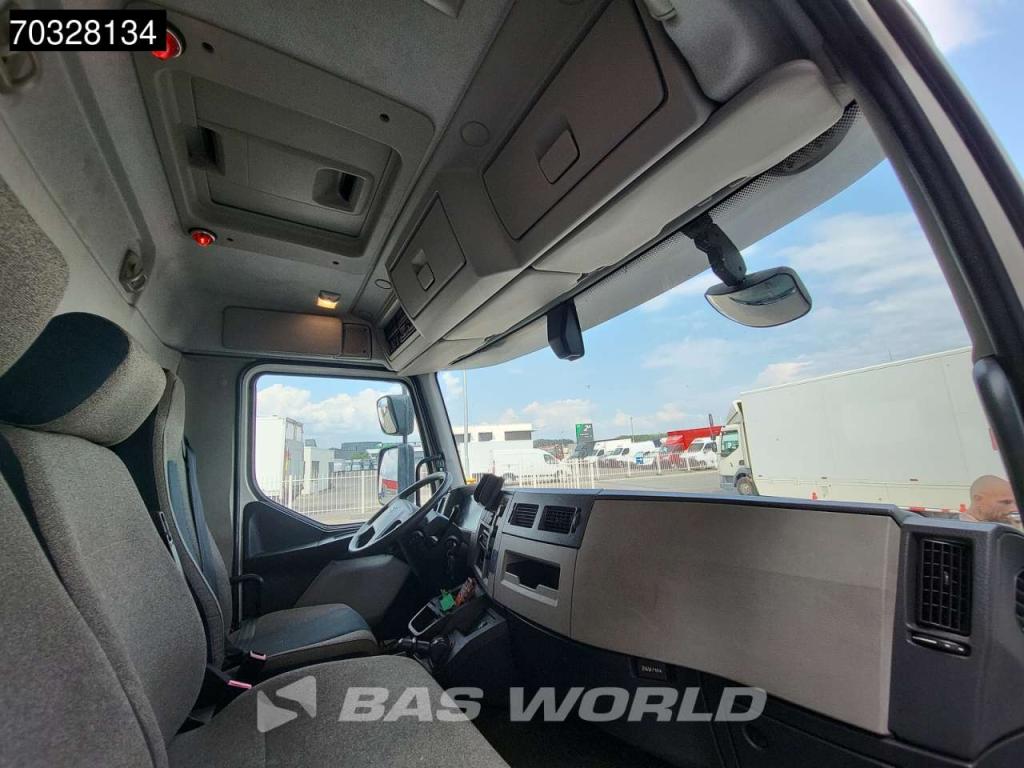 Volvo FL 210 FL 4X2 12t Automatic Tailgate Euro 6 Foto 29