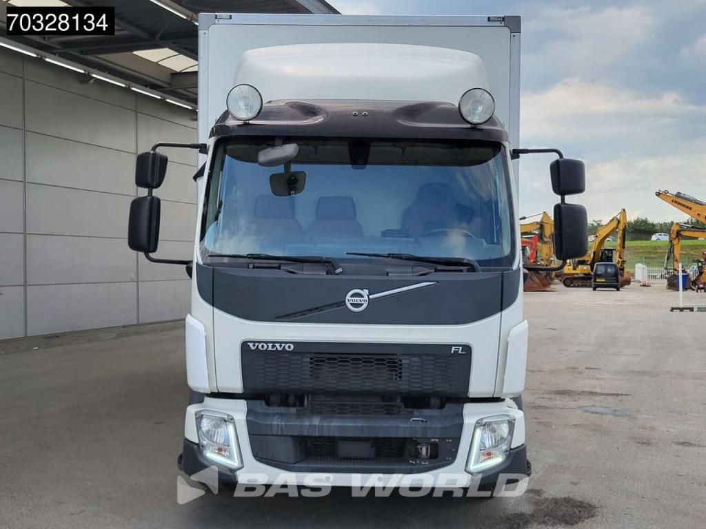Volvo FL 210 FL 4X2 12t Automatic Tailgate Euro 6 Foto 6