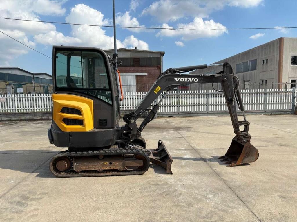 Volvo EC 27D Foto 5