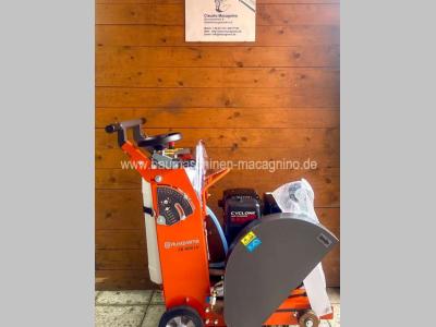 Husqvarna FS 400 LV con Disco NUOVO vendida por Claudio Macagnino Baumaschinen