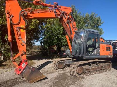 Hitachi ZX240N-5B Foto 1