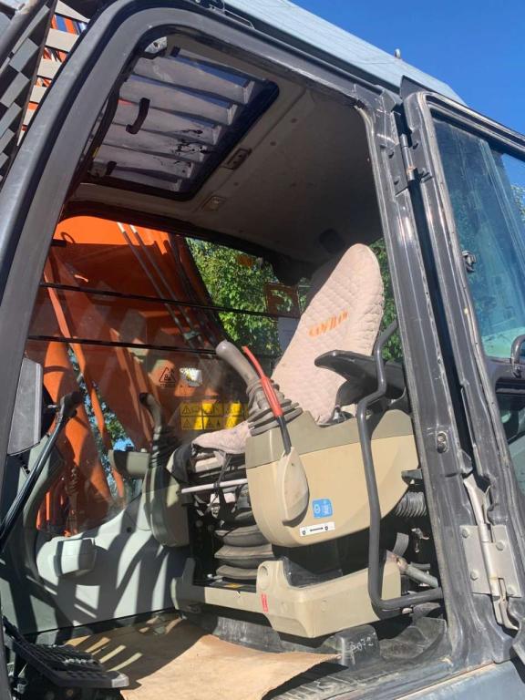 Hitachi ZX240N-5B Foto 6