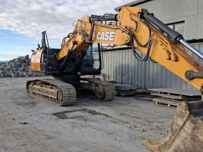 Case CX240D TRIPLICE vendida por Iveco Orecchia Spa