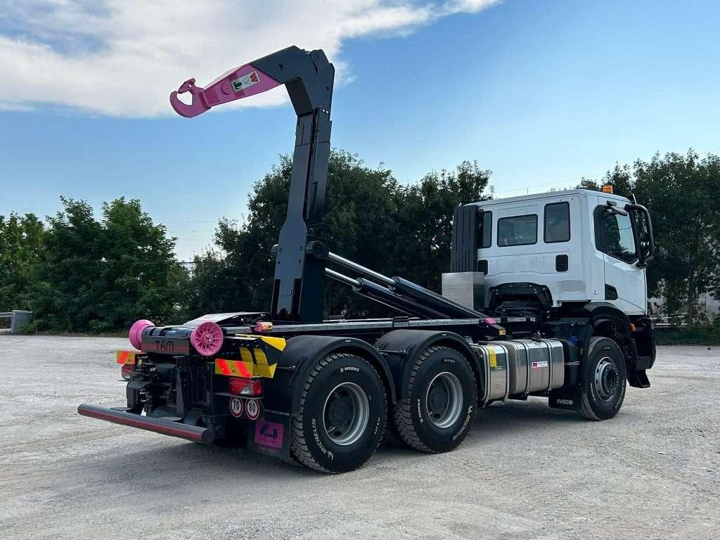 Iveco TRAKKER T-WAY AD380T NUOVO SCARRABILE Foto 5
