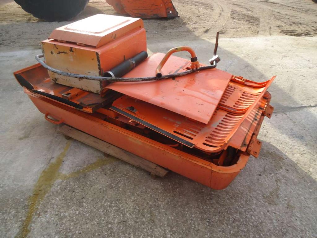 Capó y panel de carrocería para Fiat Hitachi EX215 Foto 4
