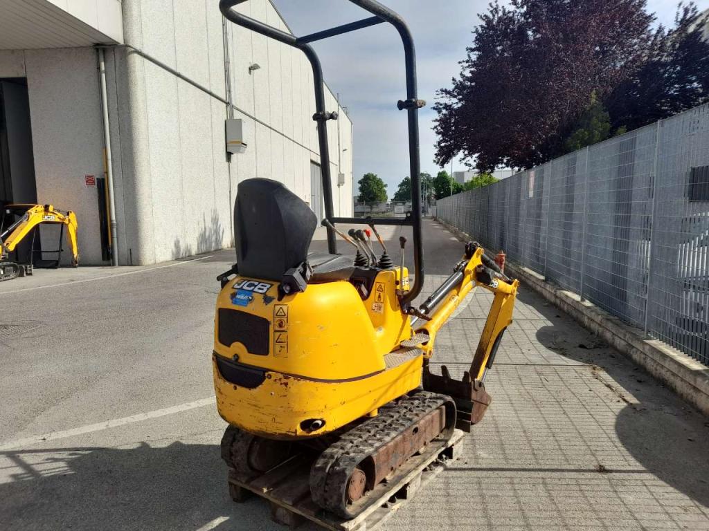 JCB 8008 CTS Foto 11