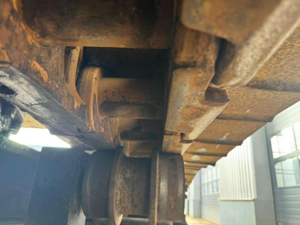 Caterpillar 374FL Foto 16