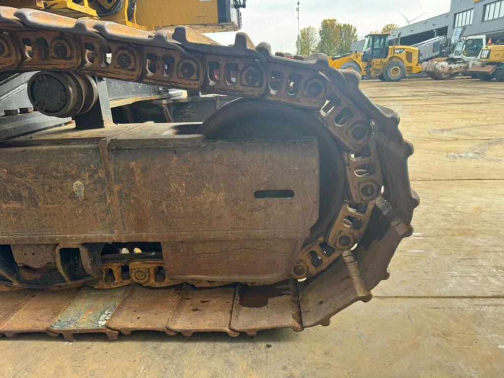 Caterpillar 374FL Foto 17