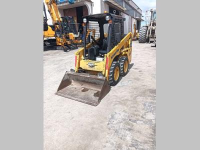 Komatsu SK 510 vendida por Euro Tractors Sud Srl