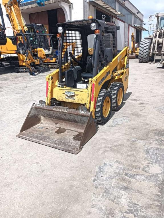 Komatsu SK 510 Foto 1