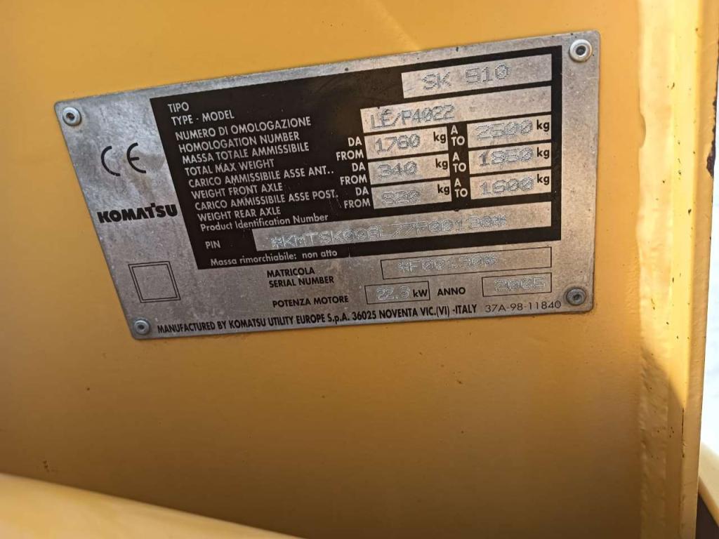 Komatsu SK 510 Foto 7