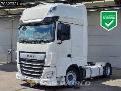 Daf XF XF 4X2 Mega NL-Truck APK Retarder 2x Tanks Standklima ACC SSC vendida por BAS World B.V.