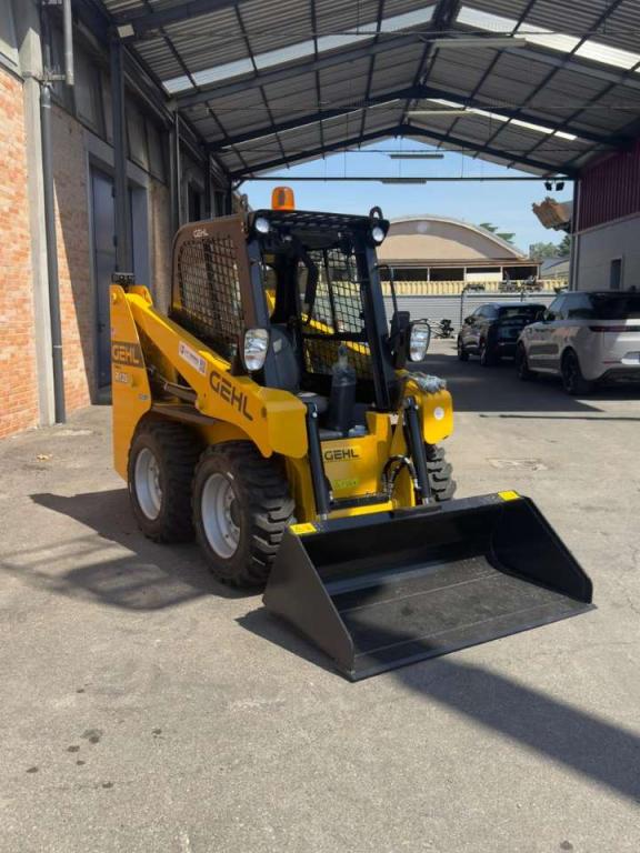 Gehl R135 Foto 13