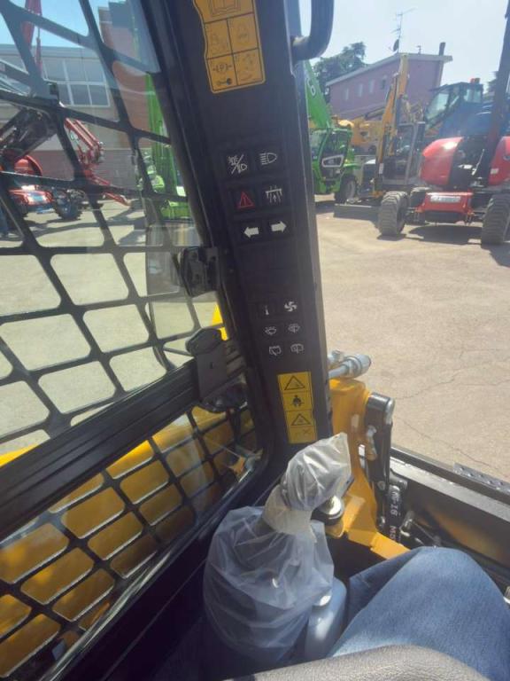 Gehl R135 Foto 18
