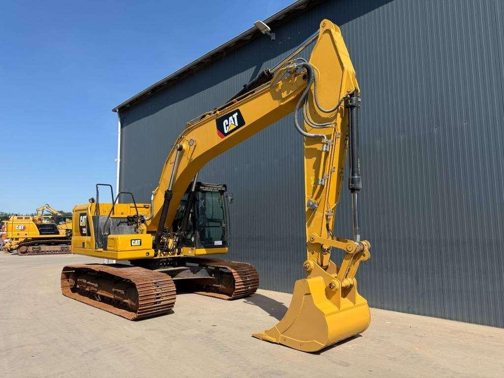 Caterpillar 320 07B Foto 9