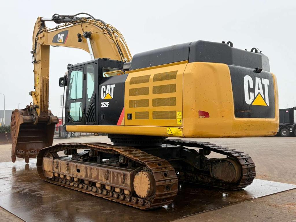 Caterpillar 352F Foto 3