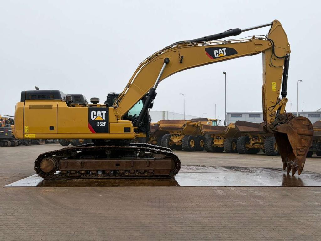 Caterpillar 352F Foto 6