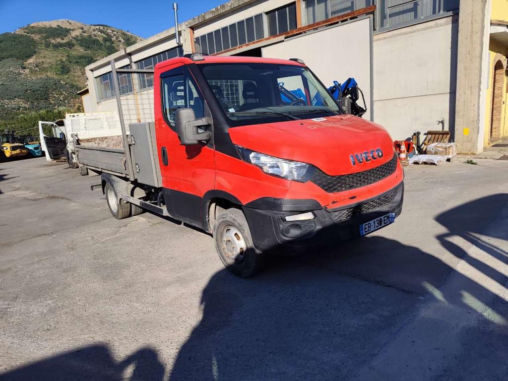 Iveco DAILY 35-130 Foto 22