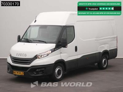 Iveco Daily 35S14 Automaat L2H2 Airco Cruise Camera 3,5t Trekgewicht Euro6 L2 Airco Cruise control vendida por BAS World B.V.