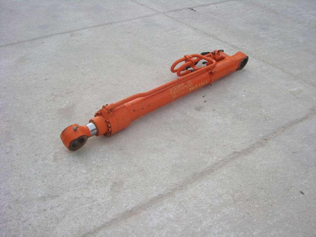 Cilndro de levantamiento para Hitachi ZAXIS 160LC Foto 1