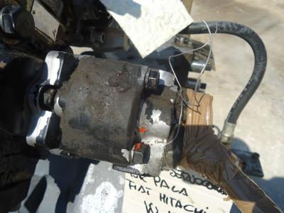 Bomba hidráulica de servoválvula para Fiat Hitachi W130 vendida por OLM 90 Srl