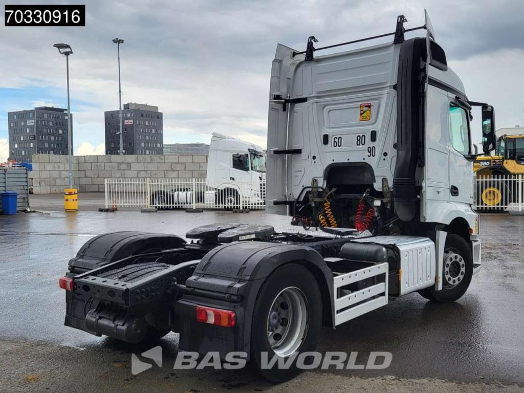 Mercedes-Benz Actros 1843 4X2 ClassicSpace Retarder PTO Foto 5