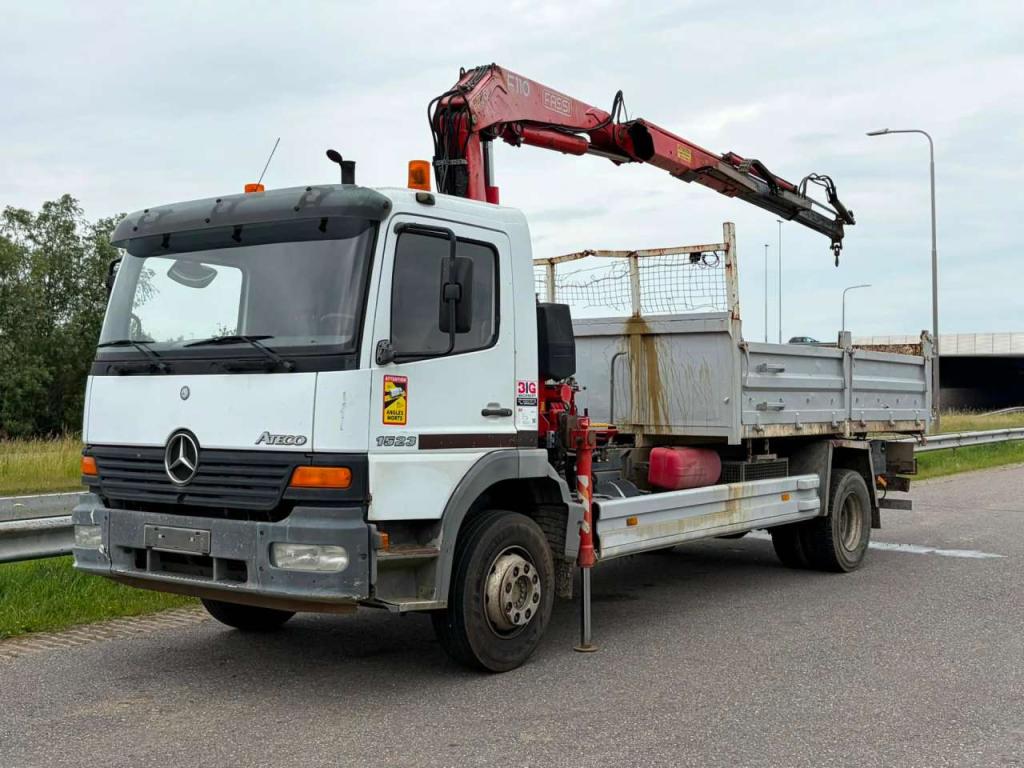 Mercedes-Benz 1523 Foto 13