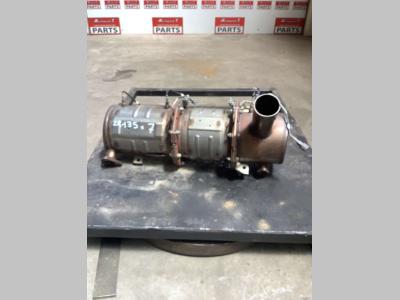 Mofle para Hitachi ZX135 US-7 vendida por Massucco T. Srl Area Ricambi