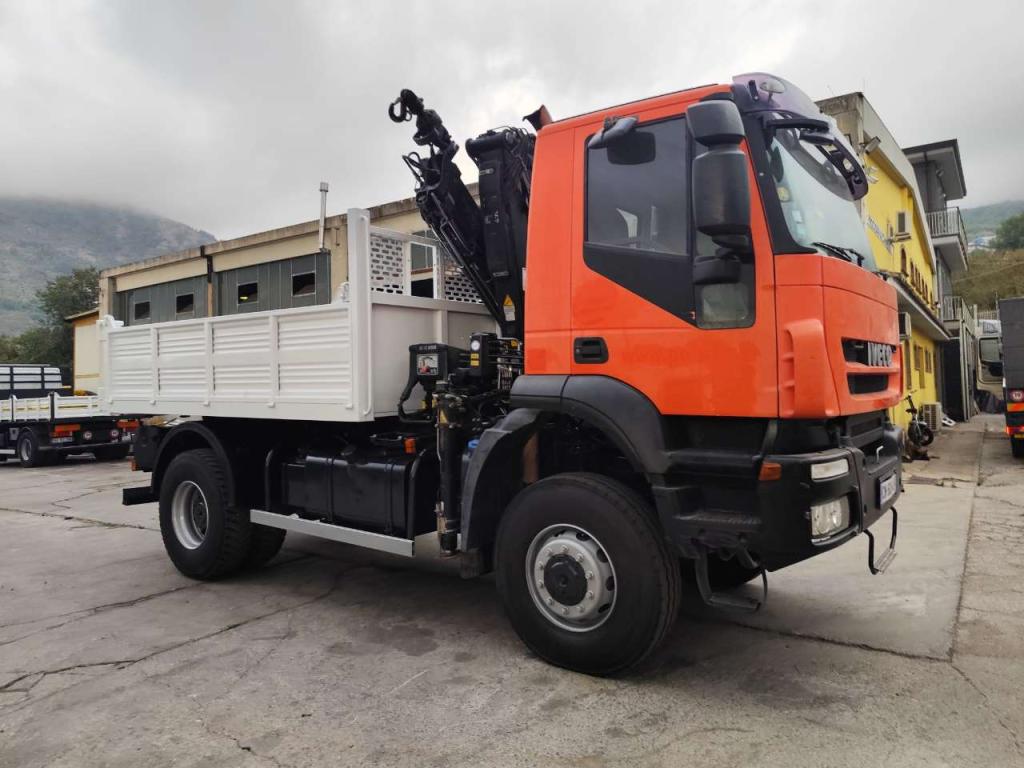 Iveco TRAKKER 190T36 Foto 24