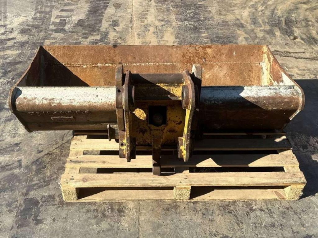 308E con attacco rapido Cuchara de limpieza Foto 5