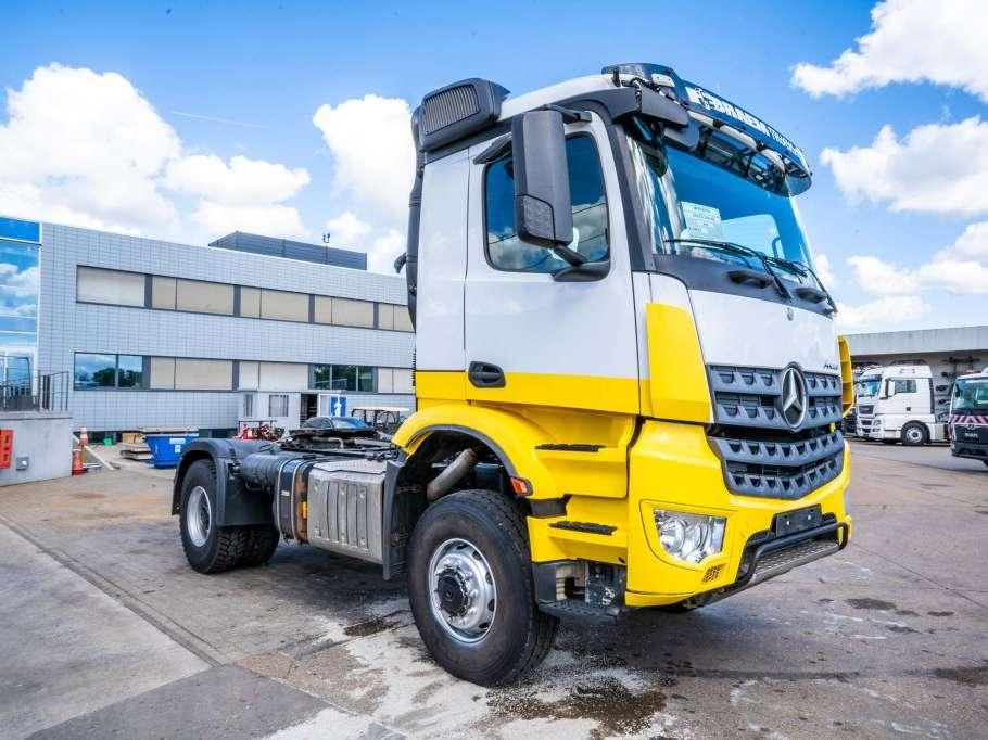 Mercedes-Benz AROCS 2045 AS (cardan) Foto 2