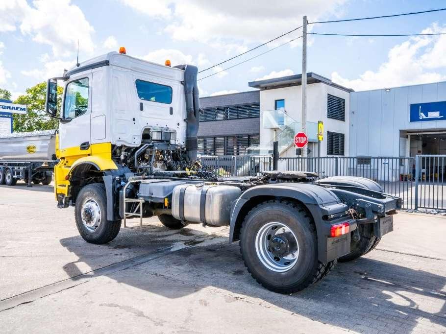 Mercedes-Benz AROCS 2045 AS (cardan) Foto 6