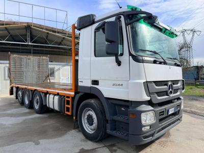 Mercedes-Benz Actros 2544 vendida por Albacamion Srl