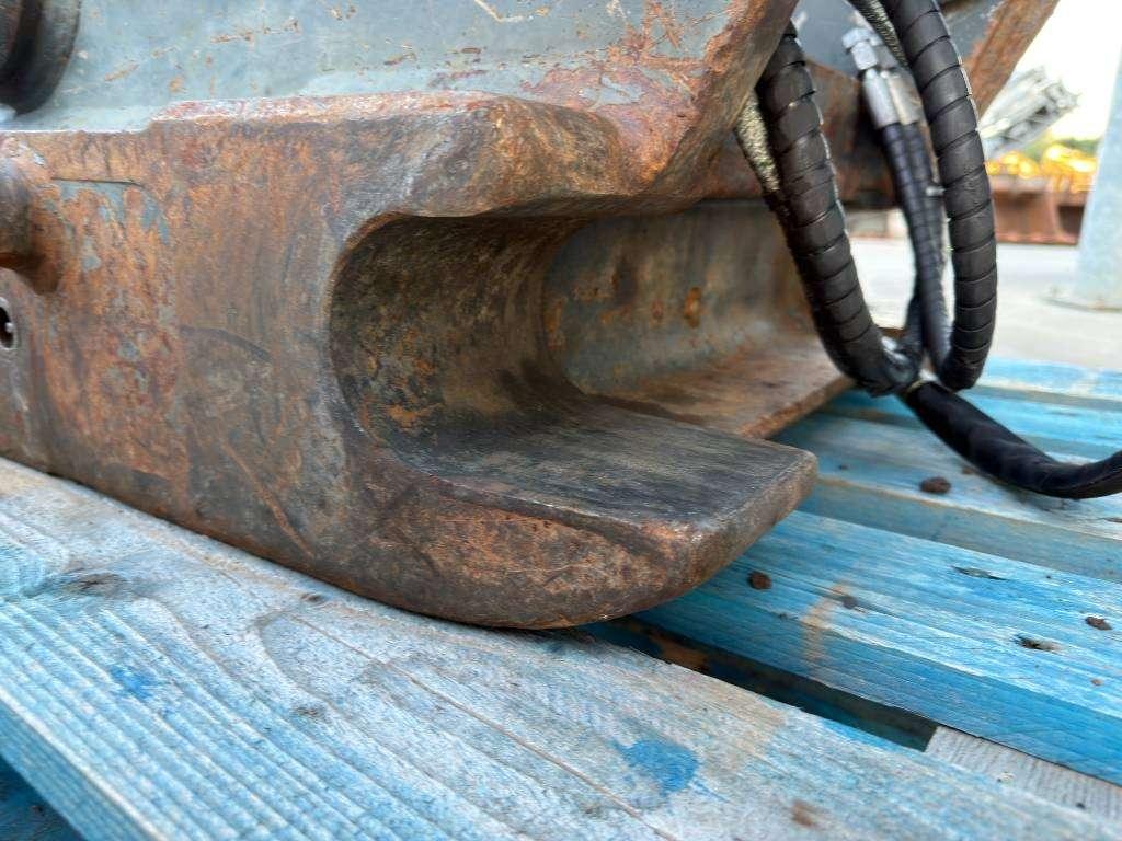OilQuick OQ80 - M318D / M320F / M322D / 320D / 320E / 323D Foto 10