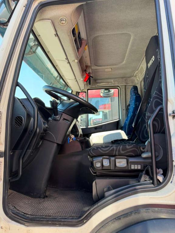 Iveco STRALIS HI-STREET 260S31 Foto 2