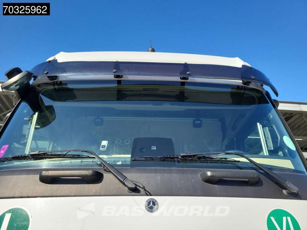 Mercedes-Benz Actros 1845 4X2 BigSpace Retarder 2xTanks Standklima Foto 7