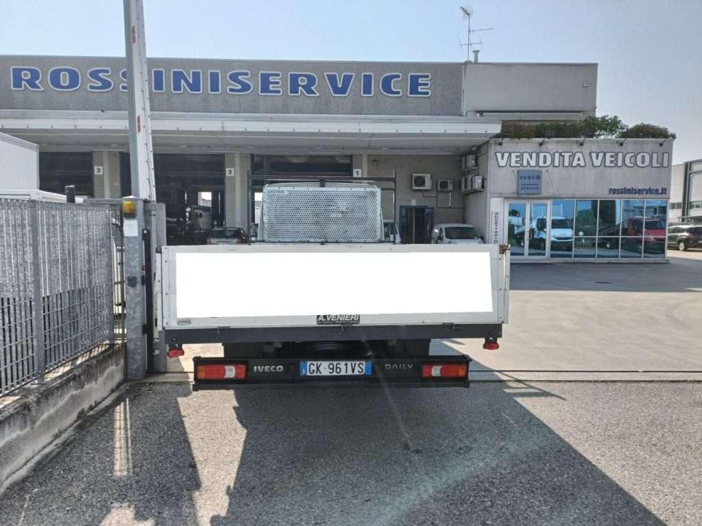 Iveco Daily Foto 5