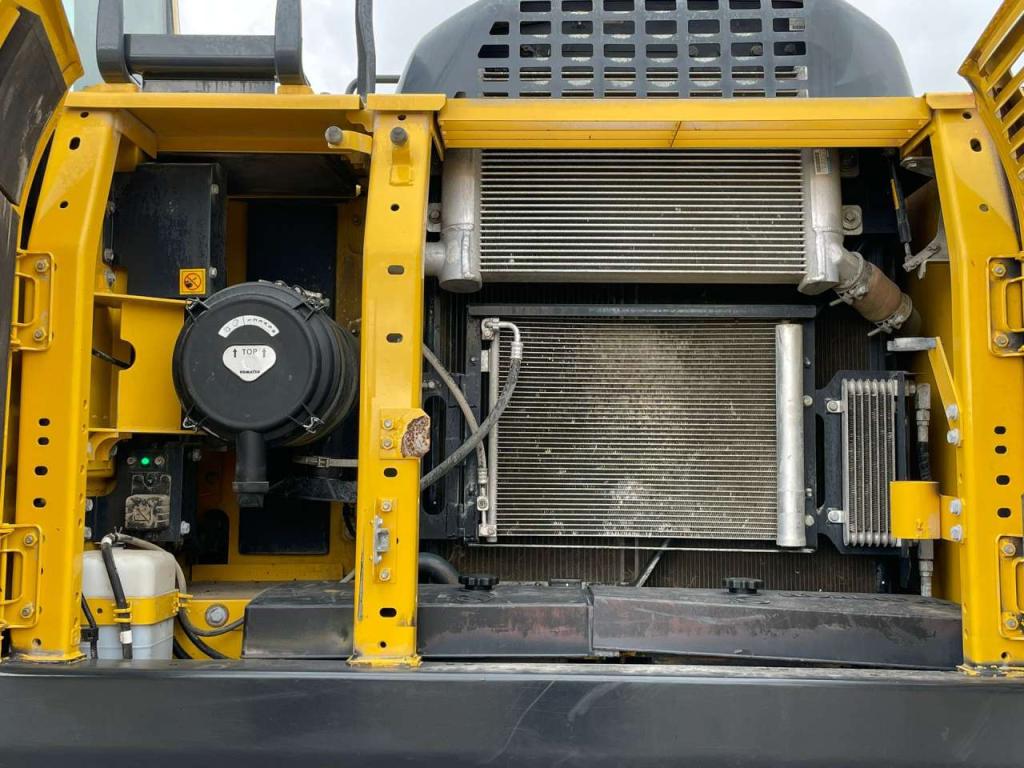 Komatsu PC240NLC-10 Foto 30
